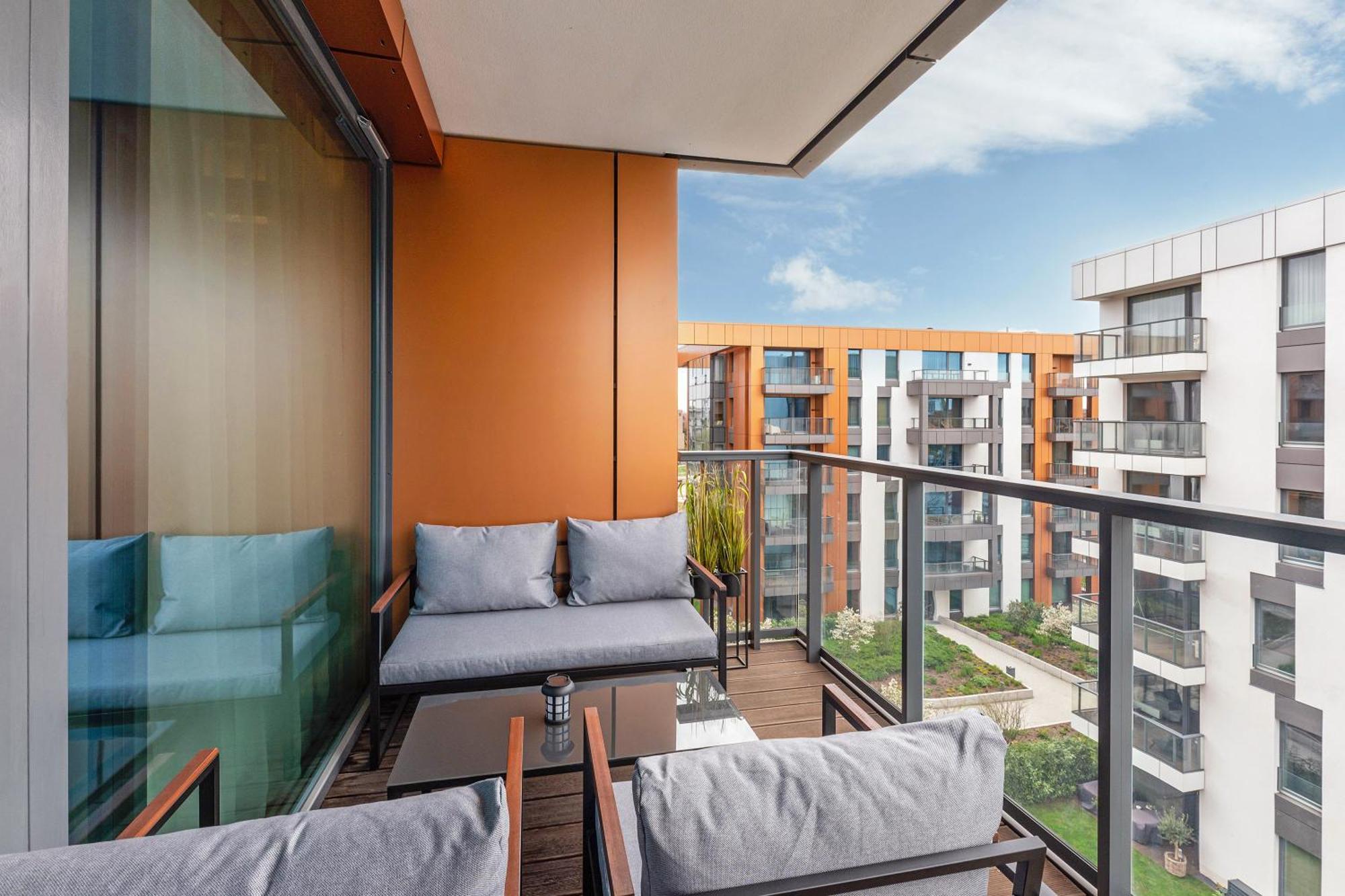 Brabank Riverside - Sauna, Business & Gym By Downtown Apartments Гданьск Экстерьер фото